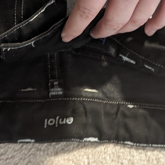 Skater pants - Picture 4 of 4